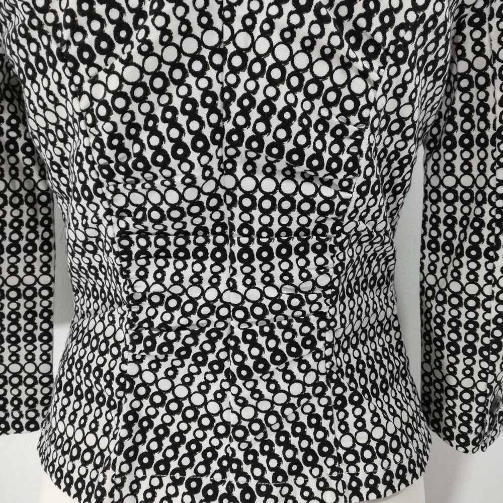CAbi Du Jour Blazer Size 2 - Picture 6 of 8